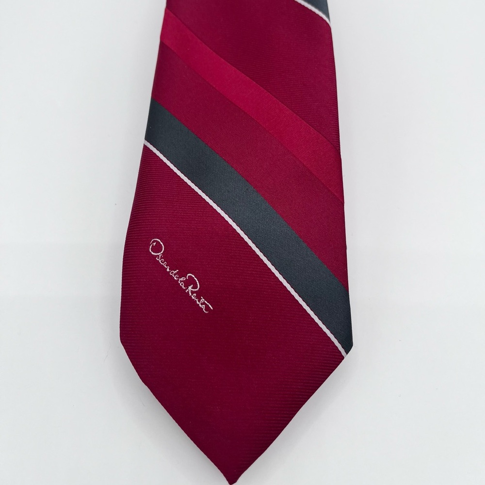 VTG Oscar de la Renta tie
